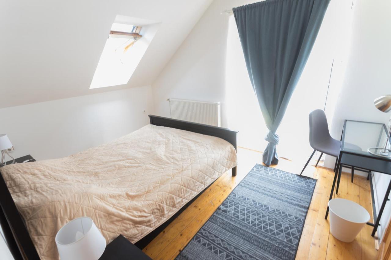 בודפשט Hi-Bp Garden City Batsanyi Apartment 3 Rooms, Apartment Upstairs Near The City Train With Free Parking מראה חיצוני תמונה