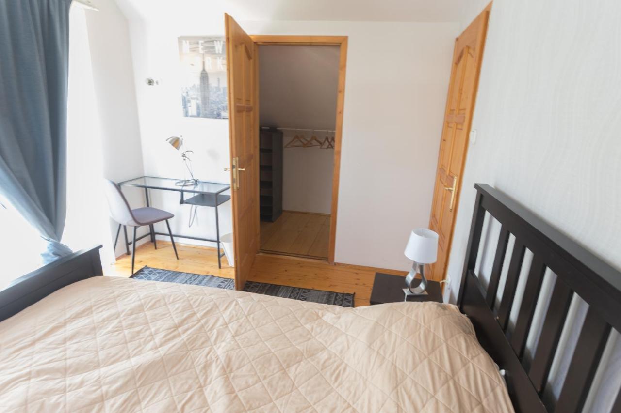בודפשט Hi-Bp Garden City Batsanyi Apartment 3 Rooms, Apartment Upstairs Near The City Train With Free Parking מראה חיצוני תמונה