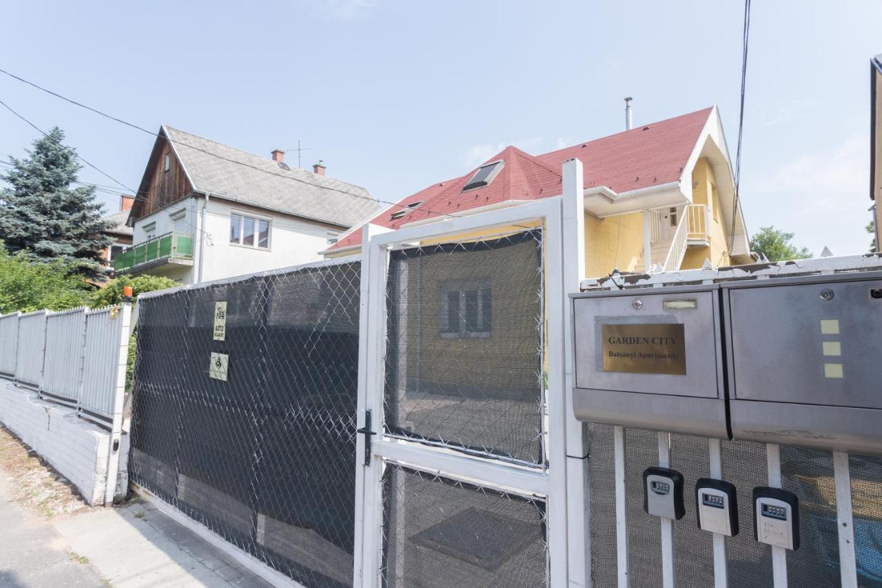 בודפשט Hi-Bp Garden City Batsanyi Apartment 3 Rooms, Apartment Upstairs Near The City Train With Free Parking מראה חיצוני תמונה